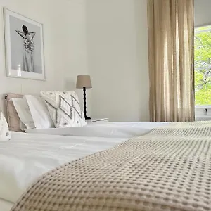 Wow, Foereningsgatan 9 Hotel apartamentowy